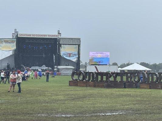 Country thunder during bad weather