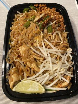 Pad Thai with Chicken