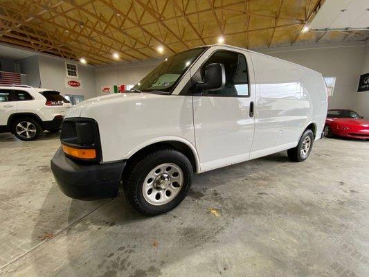 12 Chevy Express 1500 
$16,700