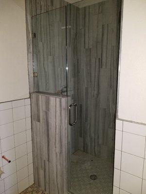 Frameless Shower