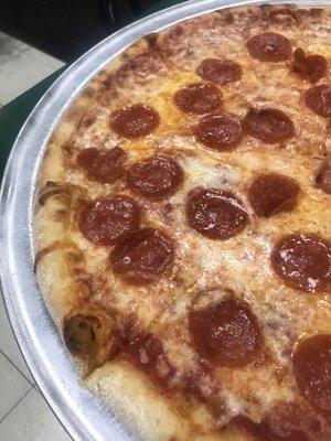 Can't go wrong with a Classic Pepperoni Pie!