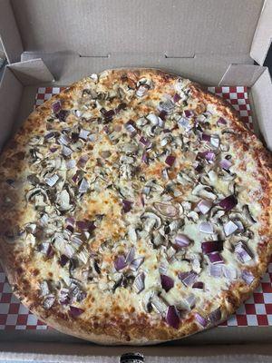 Brooklyn style with mushrooms and onions