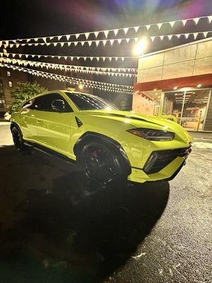 Lamborghini urus in for a detail