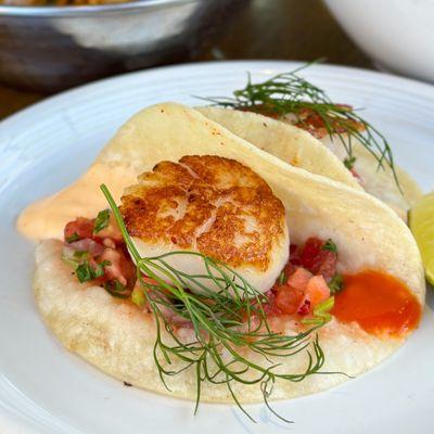 @Martiwantsmore. Scallop tacos