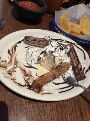 Churros with ice cream!