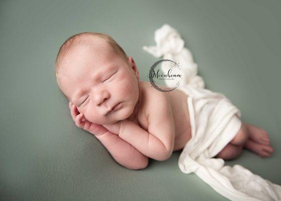 Sleeping newborn Photography Session