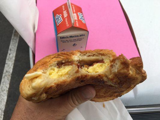 Croissant egg bacon n cheese so good.