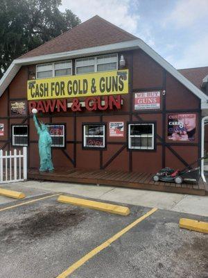 West Coast Pawn & Gun