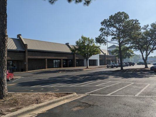 Village Oaks Shopping Center, Pensacola