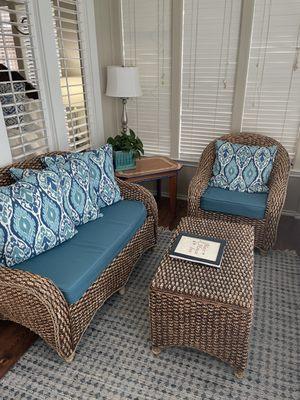 Sitting room of the Dallas Suite.