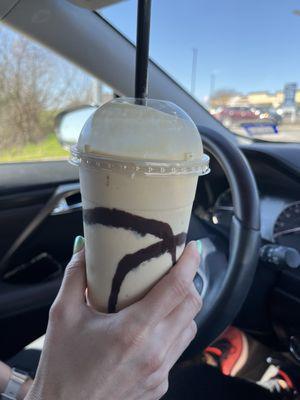 White chocolate Reese's peanut butter cup protein shake 220 cal