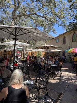 Outdoor patio and live music