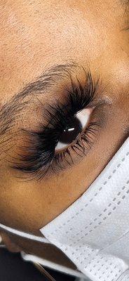 Freestyled Set: Top & Bottom Lash Extensions.