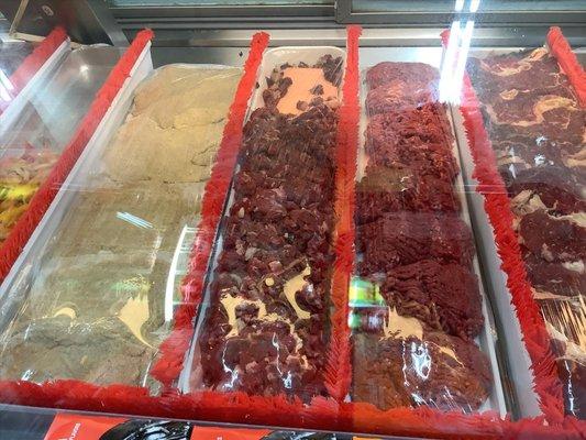 Carnitas Y Supermercado El Gigante