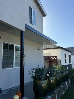 Front of the home modern aluminum canopy