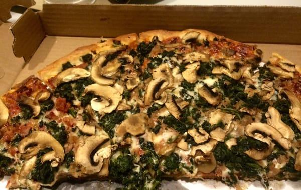 Half a large pizza: bacon, spinach, mushroom