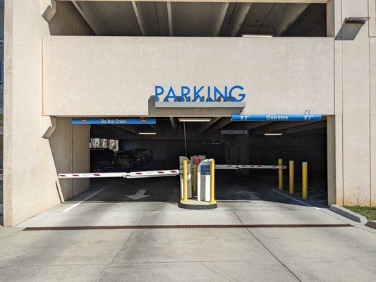 Design Center Parking Garage, 269 Doggett St, Charlotte