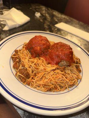 Spaghetti with Meatballs