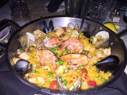 Seafood Paella sans chorizo