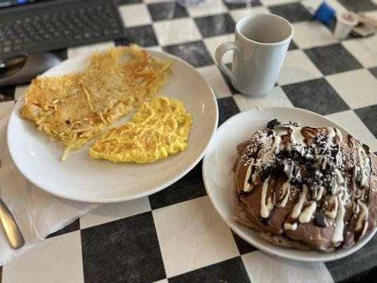 Oreo pancakes, crispy hash browns & heart-shaped scrambled eggs