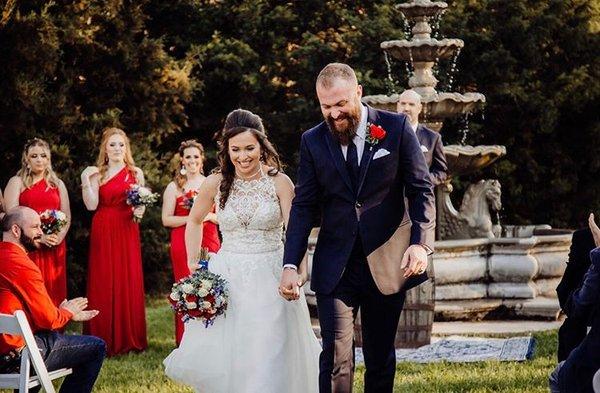 Beautiful outdoor wedding by the fountain