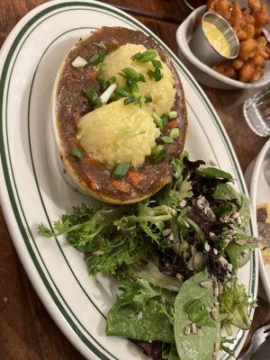 Shepherds pie w greens.  Tasted like a guiness stew recipe and was yummy!