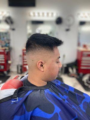 New Barber 4/3/23 IG@ RV.dabarber_ Come by check me out  Quality Cuts $25