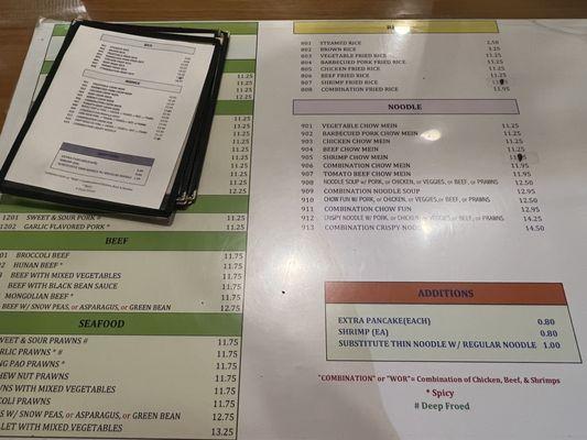 Love the large print menus.