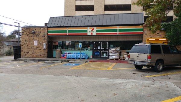 7-Eleven in downtown Austin