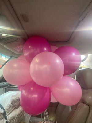 Pink ballons !!