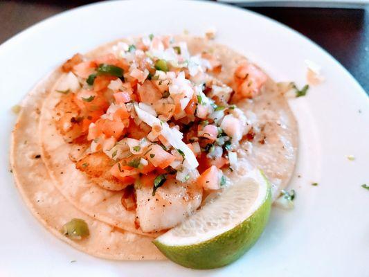 Grilled fish taco