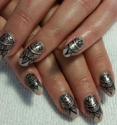 Black Lace Nail