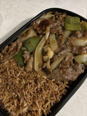 DS5. Pepper Steak with Onion Combo