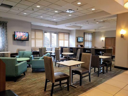 Breakfast Room at Residence Inn Pittsburgh North Shore