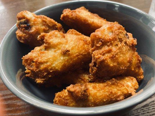 Traditional chicken wings