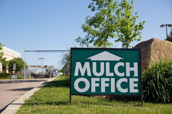 Mulch products, including leaf mulch - pick up or delivery