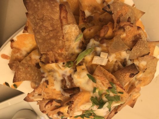 Chicken nachos.