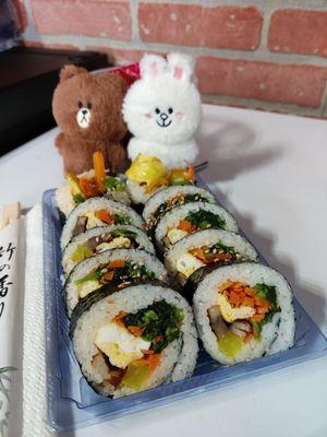 Fishcake Kimbap... Delicious and healthy!