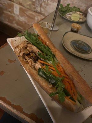 Chicken Bahn Mi