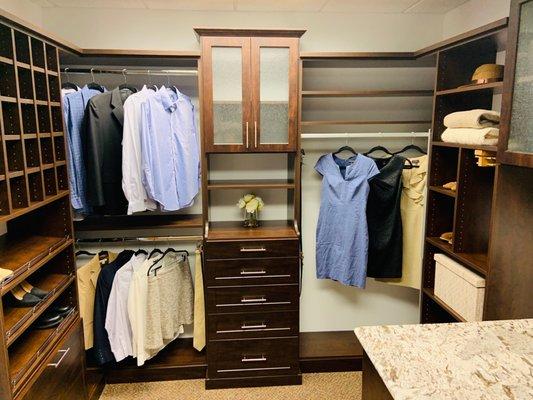 Econize Closets & Blinds