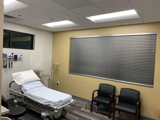 One of the many modern  and advanced exam rooms at Doctors Urgent Care.