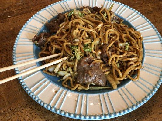 Beef Lo Mein. Fresh veggies and beef. Lots of flavor. Delicious.