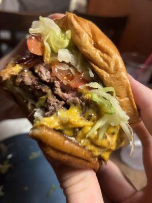 2/3 pound cheeseburger