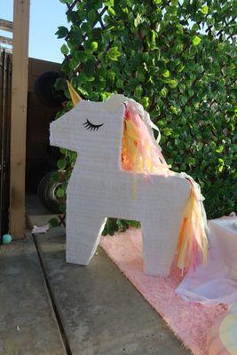 Custom unicorn piñata