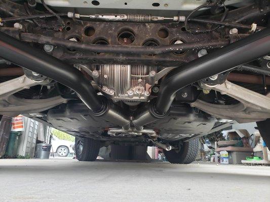 Clean under carriage installation