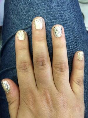 Beautiful manicure design by Grace