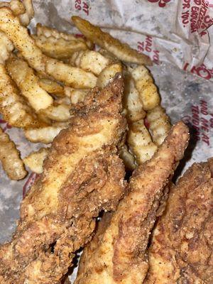 5Pc chicken w fries