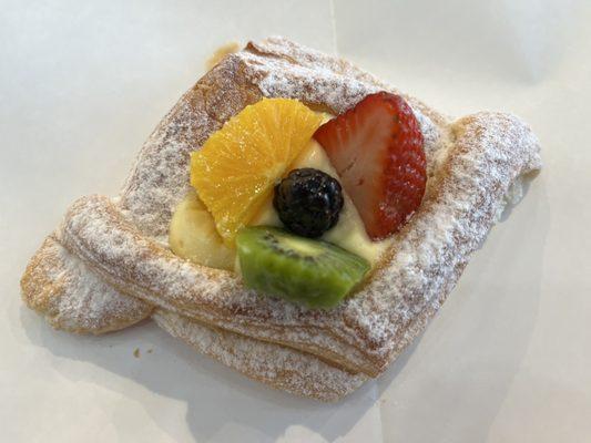 Fruit Pastry