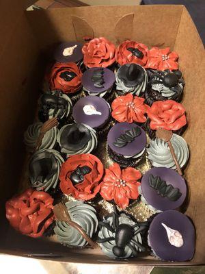 Our scary gothic themed cupcakes!