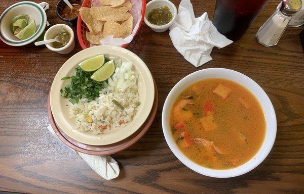 Caldo de Mariscos